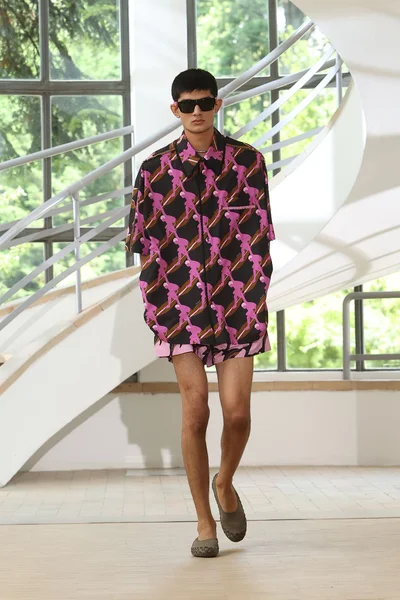 Look 42